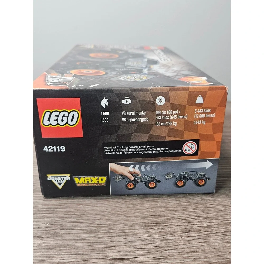 LEGO Technic Monster Jam Max-D 42119 2-in-1 Pull-Back Monster Truck Set Box Wear